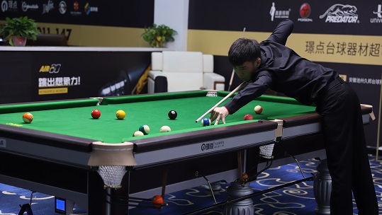 但年轻投手 但年轻投手