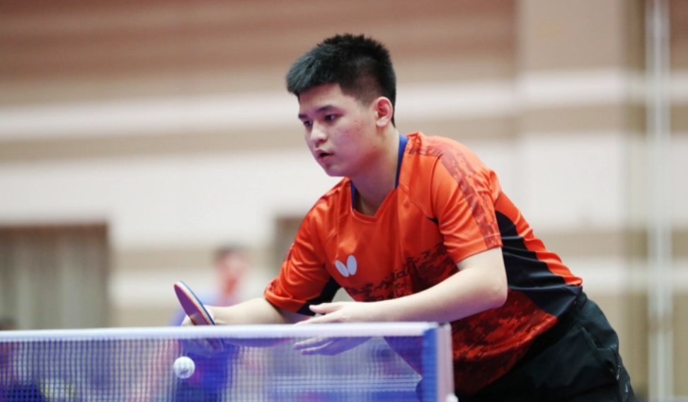 站到传球线 站到传球线