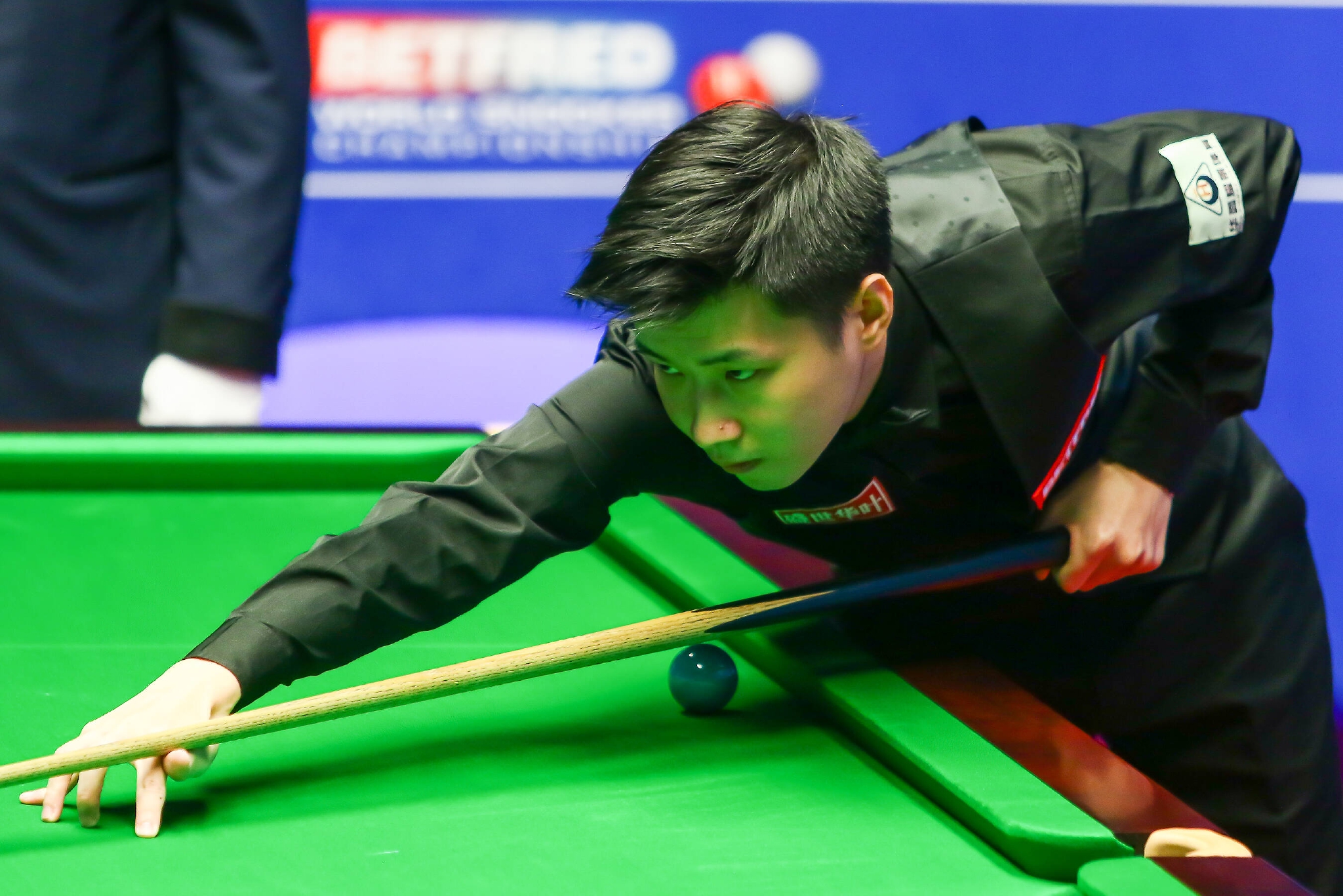 荷官口型与 荷官口型与