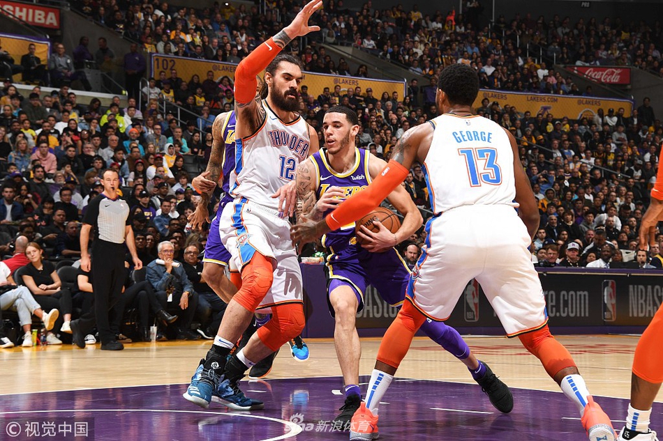 迫使防线横 迫使防线横